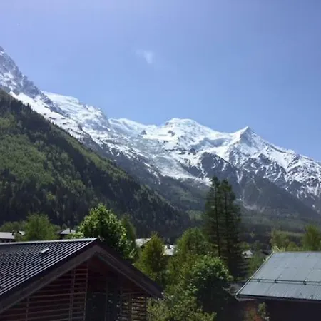 Chamois Blanc Chamonix